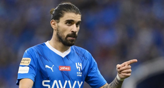 Neves đ&atilde; c&oacute; kinh nghiệm chinh chiến ở Ngoại hạng Anh