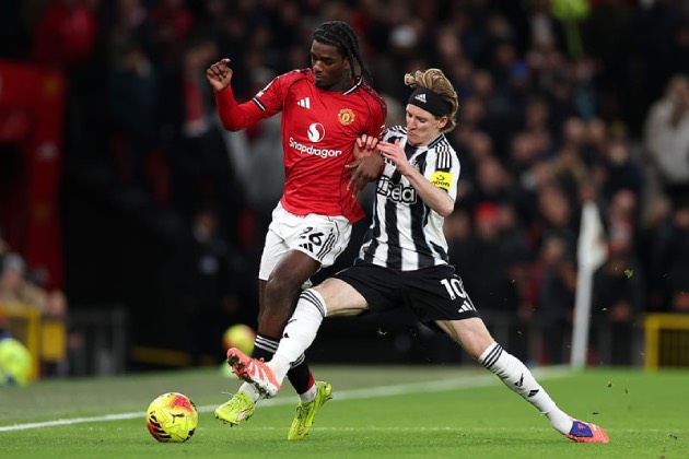 Ảnh bài viết Hạ gục Newcastle, người hùng Ayden Heaven mơ về ngôi vương Ngoại hạng Anh