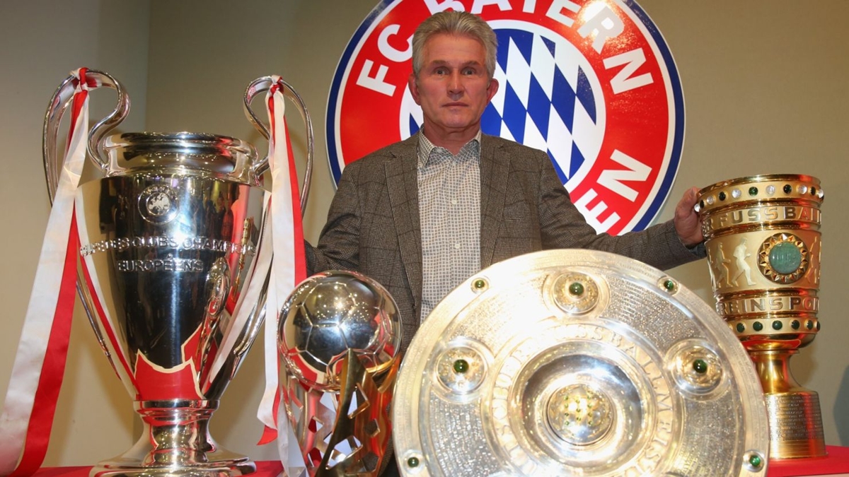 Bayern Munich dưới sự dẫn dắt của Jupp Heynckes gi&agrave;nh c&uacute; ăn ba lịch sử năm 2013.