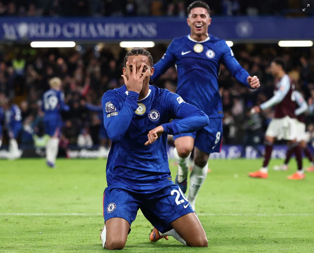 Chelsea ho&agrave;n to&agrave;n c&oacute; thể thắng đậm hơn trong hiệp một.