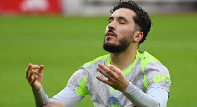 Ảnh bài viết Rayan Cherki bùng nổ, Man City áp sát Arsenal