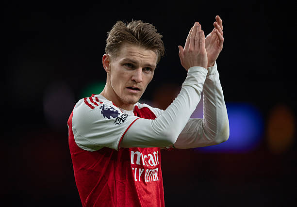 Ảnh bài viết Odegaard "toát mồ hôi" sau màn thoát hiểm của Arsenal trước Brighton