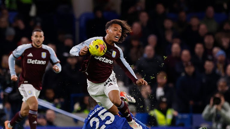 Moises Caicedo – 5,8 điểm. Ở trận này, Caicedo thường xuyên thua các pha đấu tay đôi, chỉ thắng 2/0 lần.