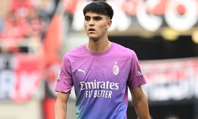 Ảnh bài viết AC Milan ra giá 45 triệu euro, quyết không bán Bartesaghi