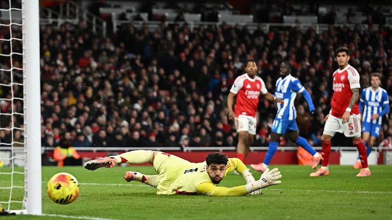 Ảnh bài viết Arteta và Arsenal trở lại ngôi đầu, nhưng cảm giác vẫn bất an