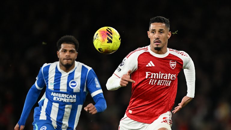 Ph&aacute;o thủ vẫn chưa ho&agrave;n to&agrave;n cho thấy sự thuyết phục ở ng&ocirc;i đầu.