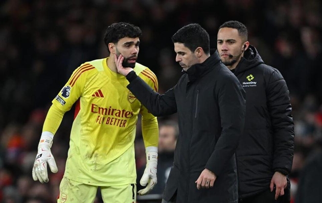 Người hâm mộ Arsenal nợ David Raya một lời cảm ơn.