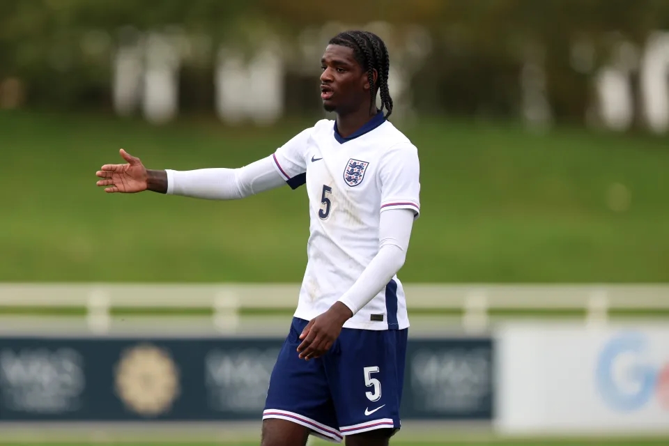 Ảnh bài viết Ayden Heaven từ chối Ghana, quyết gắn bó tuyển Anh