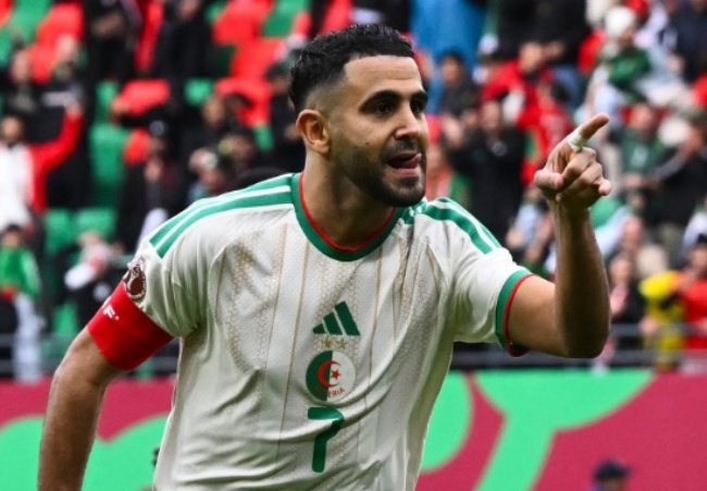 Mahrez ghi b&agrave;n thắng duy nhất trận đấu.