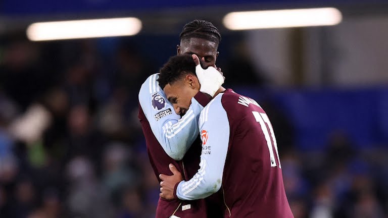 Aston Villa đang c&oacute; chuỗi trận đ&aacute;ng kinh ngạc.