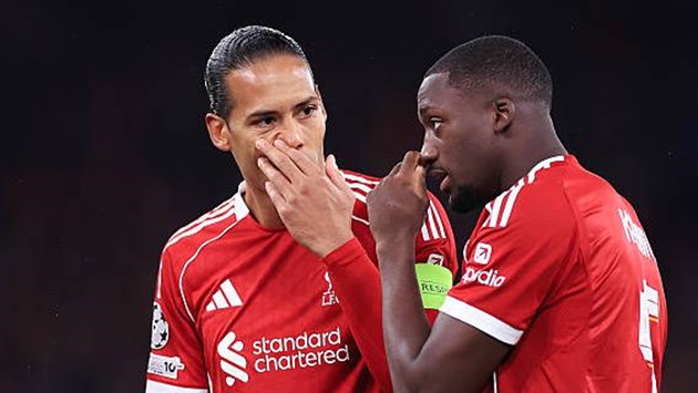 Ảnh bài viết Liverpool phòng ngự yếu kém: Vấn đề bóng chết dưới thời Arne Slot