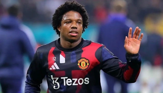 Cơ hội bất ngờ trở lại với Tyrell Malacia?