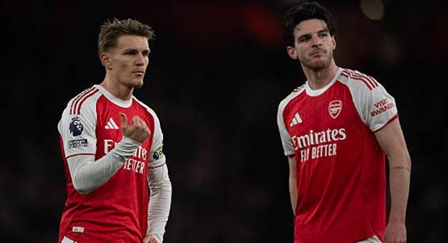 Martin Odegaard dành những lời khen ngợi cho Declan Rice.