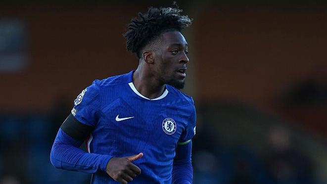 Ảnh bài viết Leeds United mượn Axel Disasi từ Chelsea để giải quyết khủng hoảng phòng ngự