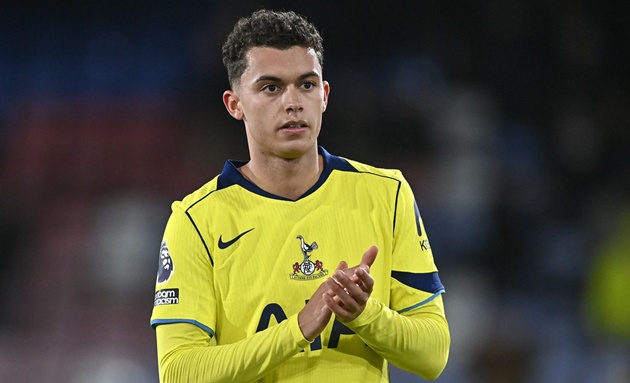 Johnson lọt v&agrave;o tầm ngắm của Bournemouth