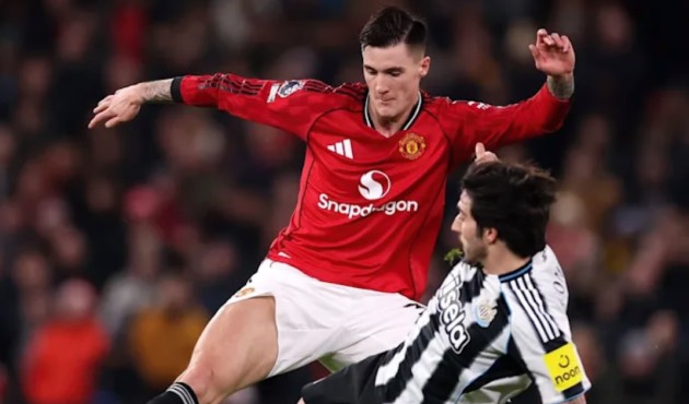 Ferdinand đánh giá cao tầm ảnh hưởng của Sesko lên lối chơi MU.