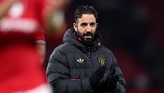 Ảnh bài viết Gary Neville chỉ trích Ruben Amorim sau trận hòa Wolves