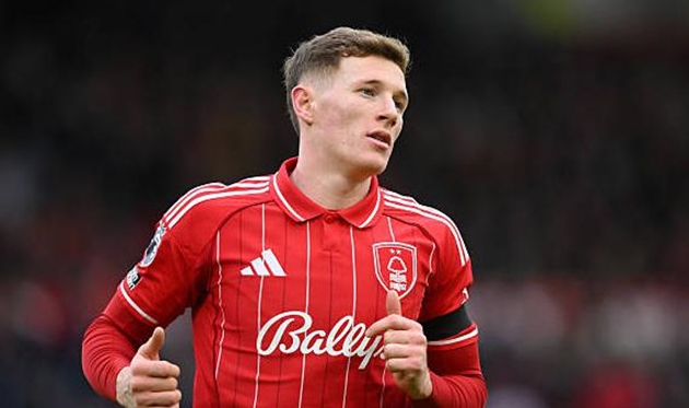 Elliot Anderson l&agrave; 