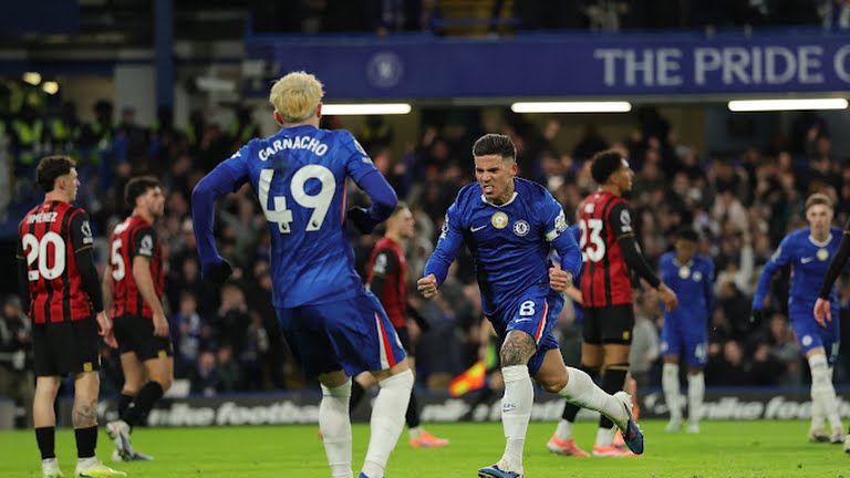 Alejandro Garnacho (6,4/10): Lộ r&otilde; sự thiếu tập trung, đặc biệt l&agrave; trong c&aacute;c pha ph&ograve;ng ngự.