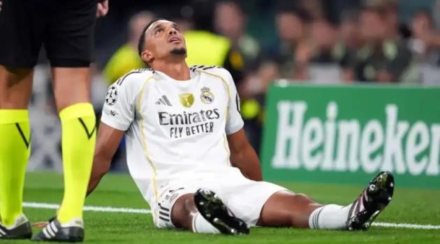 Ảnh bài viết Trent Alexander-Arnold có thể rời Real Madrid, ba đại gia Ngoại hạng Anh tranh giành