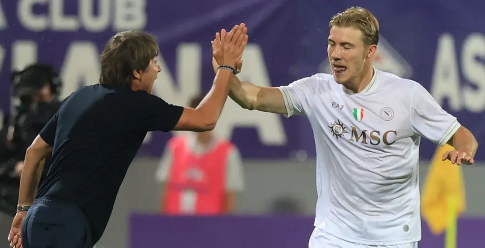 Hojlund đang thăng hoa tại Napoli.