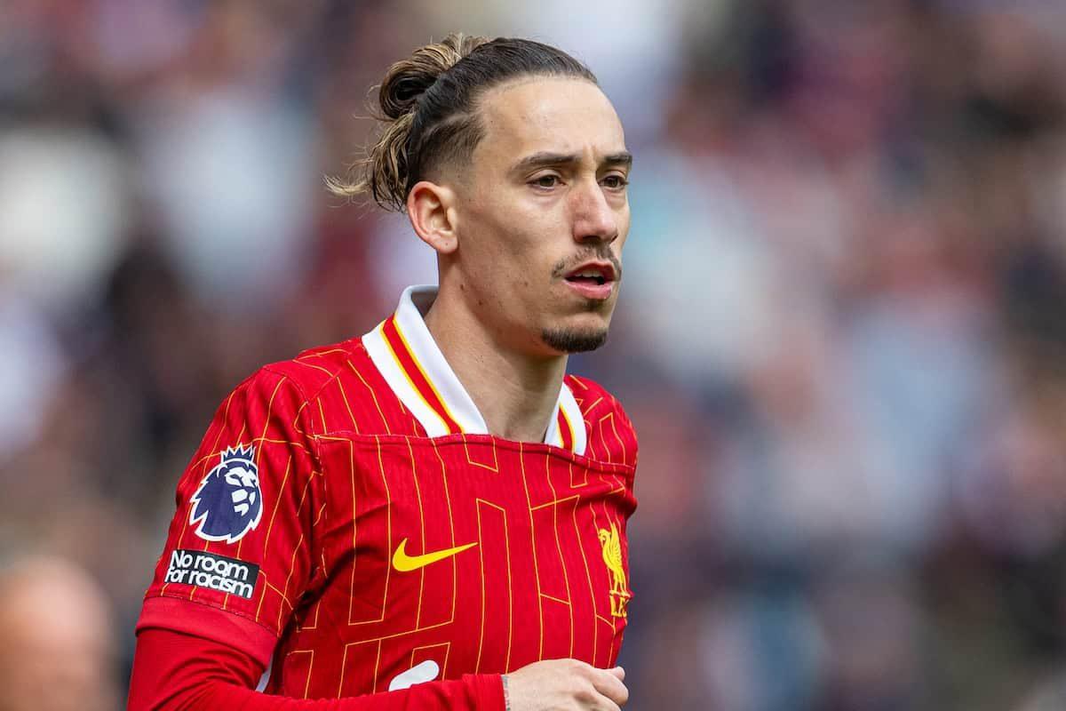 Tsimikas kh&ocirc;ng được ra s&acirc;n thường xuy&ecirc;n.