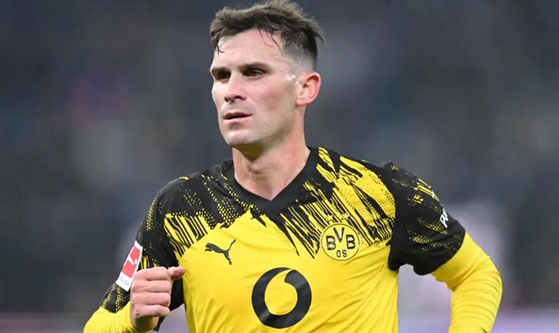 Pascal Gross chuẩn bị trở lại Brighton.