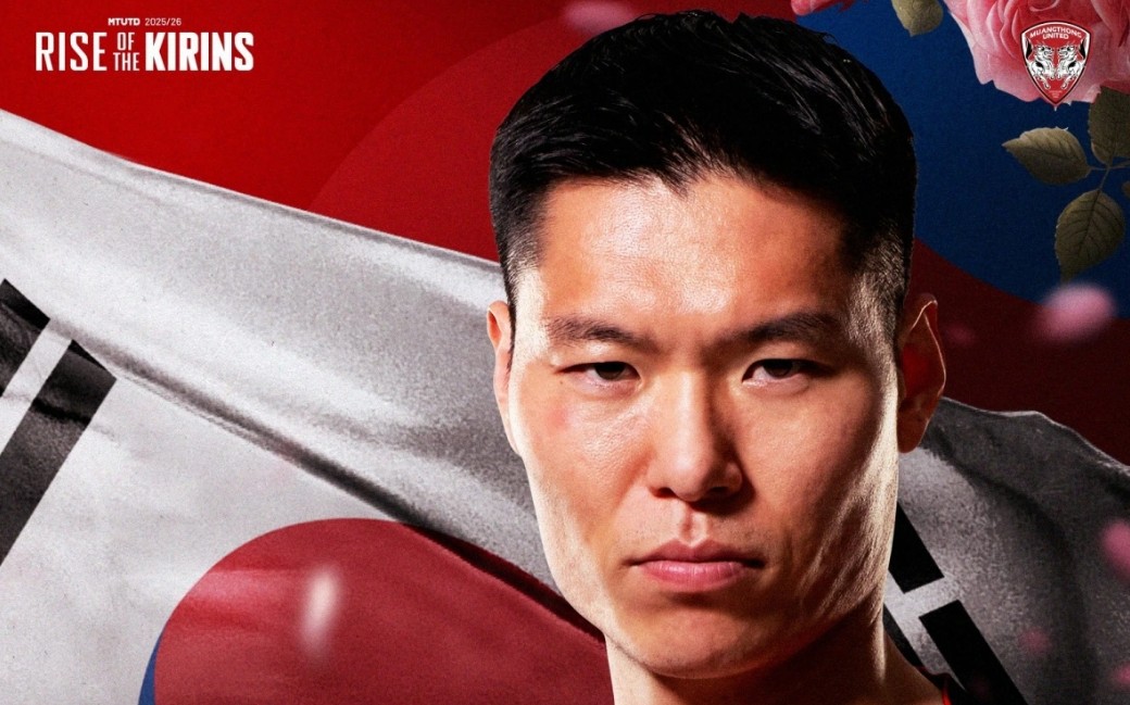 Kim Dong Su đầu qu&acirc;n cho CLB Muangthong United. Ảnh: Muangthong United.