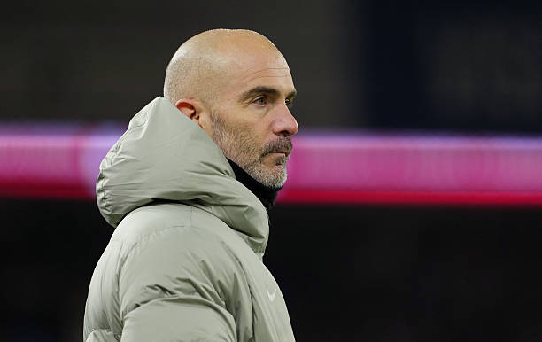 HLV Enzo Maresca đ&atilde; bị sa thải sau những kết quả kh&ocirc;ng tốt c&ugrave;ng Chelsea.