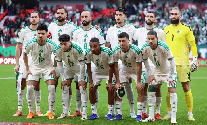 Tuyển Algeria c&oacute; lịch sử &yacute; nghĩa.