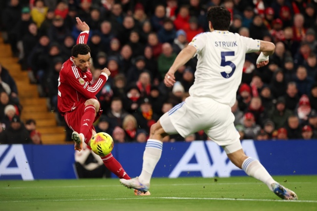 Ảnh bài viết Ekitike kém duyên, Liverpool bất lực chia điểm với Leeds tại Anfield