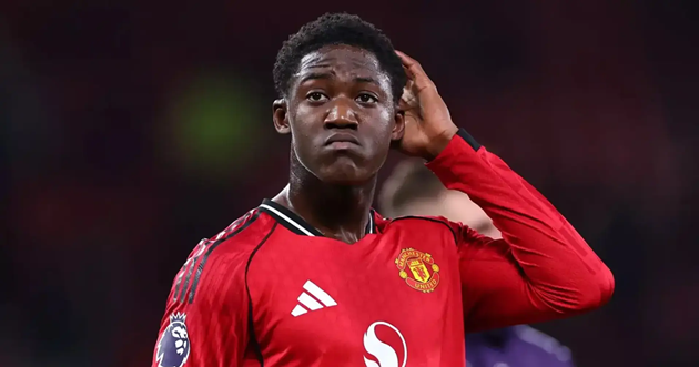 Ảnh bài viết Mainoo quyết trụ lại MU dù mâu thuẫn Amorim