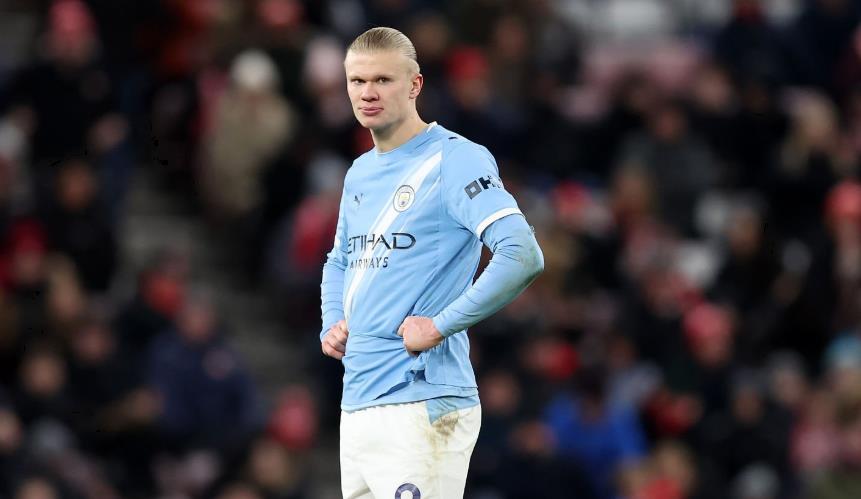 Tiền đạo: Erling Haaland – 6.6/10: Một ngày thi đấu thất vọng của chân sút người Na Uy. Dù sự hiện diện của Haaland vẫn gây ra khó khăn nhất định cho các hậu vệ Sunderland, nhưng anh gần như không tạo ra cảm giác sẽ ghi bàn trong suốt cả trận đấu.