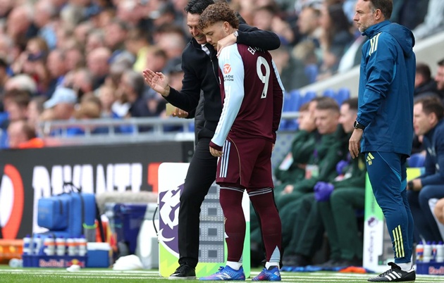 Elliott khó lòng trở lại Liverpool trong mùa giải này