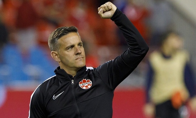 Ảnh bài viết Báo Indonesia lo ngại John Herdman dính dớp HLV ngoại