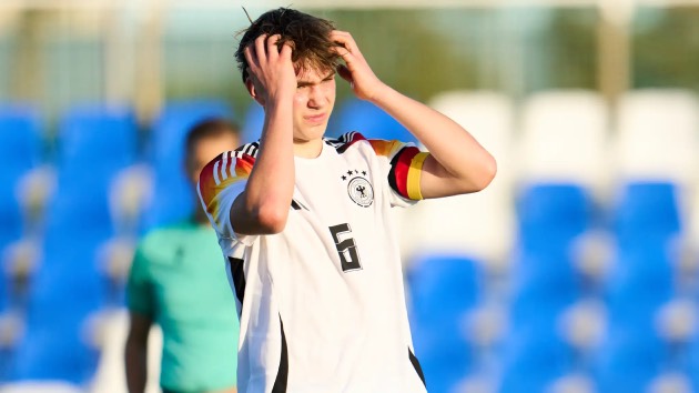 Eichhorn sở hữu phong cách thi đấu giống như huyền thoại Toni Kroos.