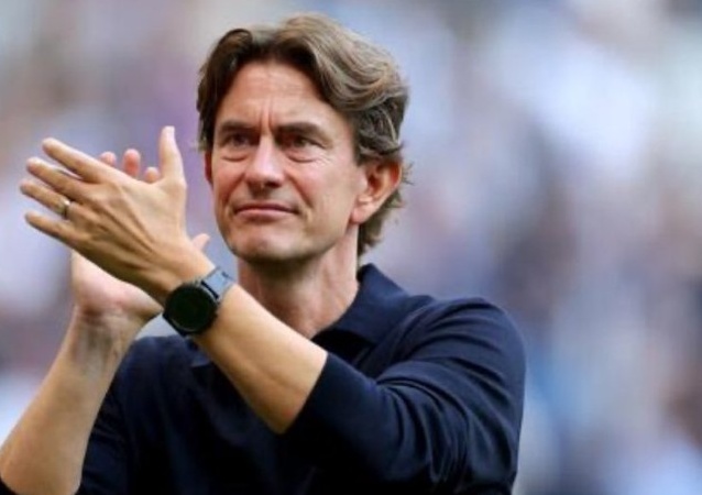 Tottenham cần 3 điểm trước Sunderland.