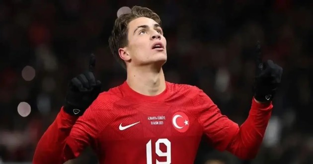 Ảnh bài viết Arsenal và Liverpool "sập bẫy" chiêu trò của Kenan Yildiz?