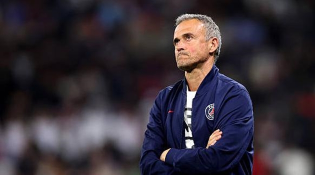 Thầy tr&ograve; Luis Enrique nắm qu&aacute; nhiều lợi thế ở trận đấu với Paris FC.