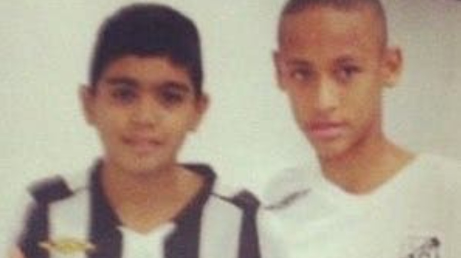 Hai người từng gắn b&oacute; nhiều năm ở học viện Santos.