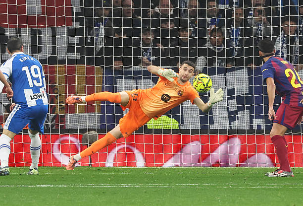 Ảnh bài viết Màn trình diễn để đời của Joan Garcia ngày về mái nhà xưa