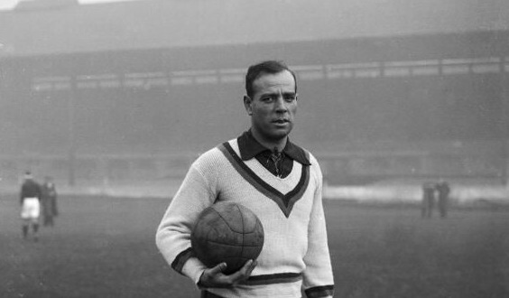 Huyền thoại Zamora của Espanyol.