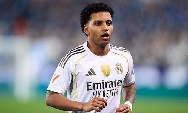 Rodrygo Goes được tin tưởng để thay thế Kylian Mbappe.