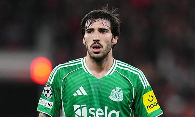 Sandro Tonali có thể là mảnh ghép lý tưởng dành cho Chelsea.