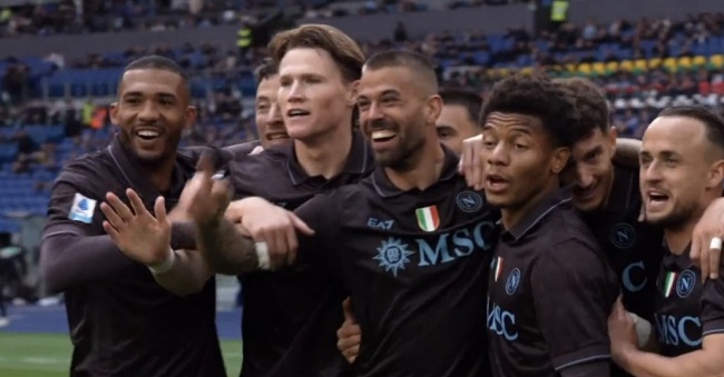 Spinazzola mở tỷ số cho Napoli.