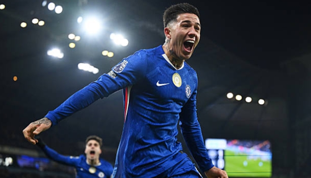 Enzo Fernandez công thủ toàn diện.