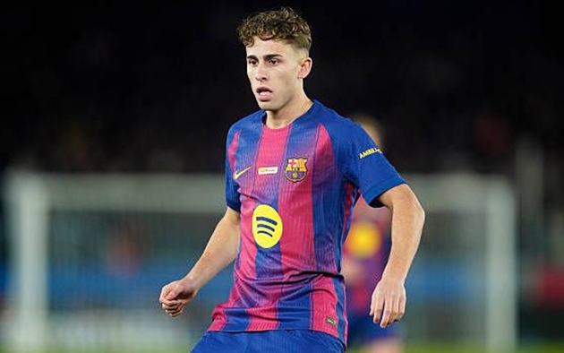 Sunderland tính chi đậm cho Fermin Lopez.