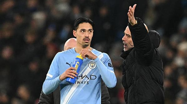 Ảnh bài viết Reijnders tuyên bố cứng rắn khi Man City bị Arsenal bỏ xa 6 điểm