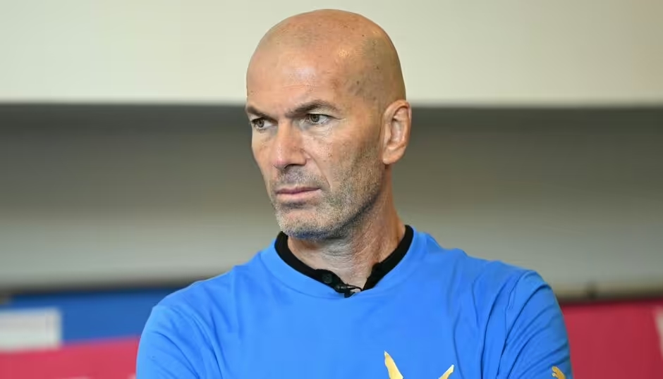 Ảnh bài viết Zinedine Zidane đặt điều kiện ngặt nghèo để tới Man United