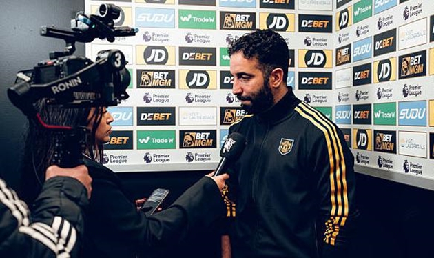 Những phát ngôn trên truyền thông của Ruben Amorim khiến ban lãnh đạo không hài lòng.